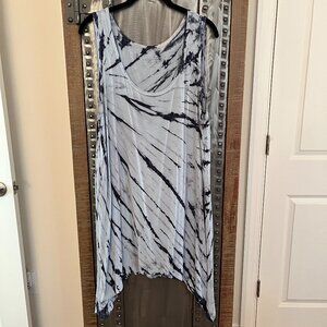 Soft Surroundings Timely Blue Tie Dye Asymmetrical Tunic Tank